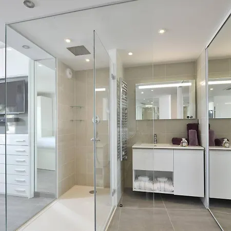 Nautilia 103 - Luxe Avec Jacuzzi 2 Personnes *