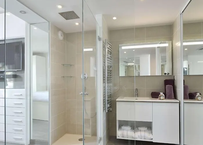 Nautilia 103 By Agn - Luxe Avec Jacuzzi 2 Personnes 아그